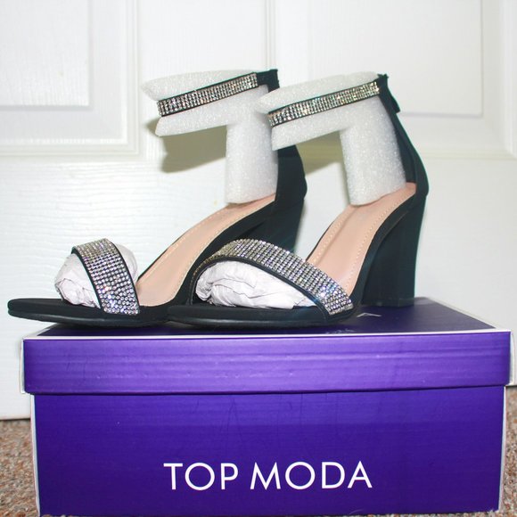 TOP Moda Shoes - Rhinestoned Black Heels